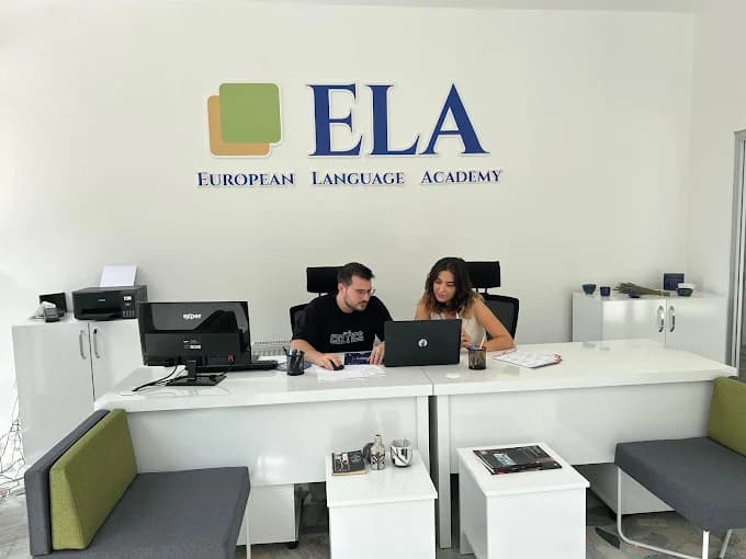 Ela Akademi’den bir kare